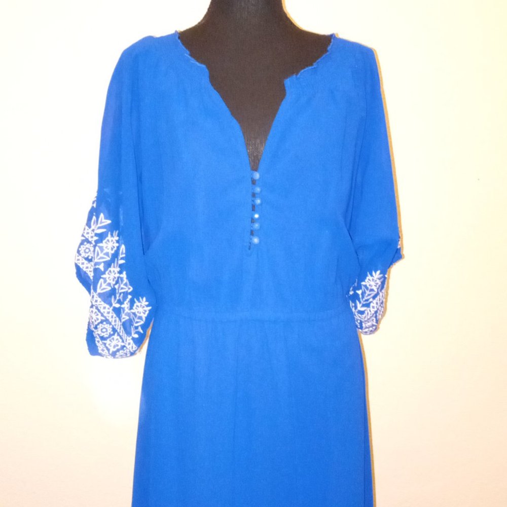Bright blue sheer embroidered maxi dress - Picture 11 of 14